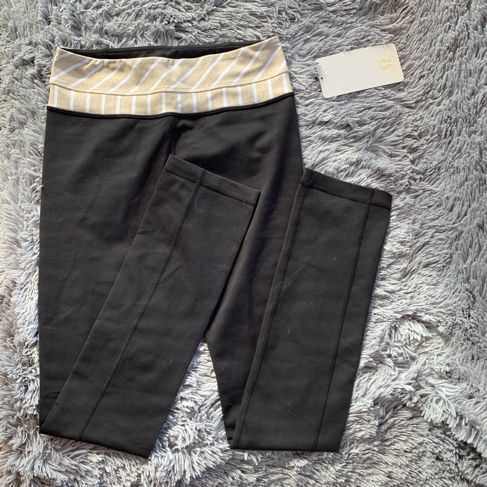 Lululemon Skinny Groove Pant Leggings